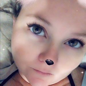 Meet your Posher, Stacy